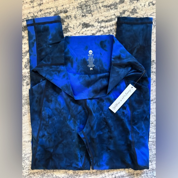 Senita Athletics Navy Tie-Dye Leggings - Picture 6 of 6